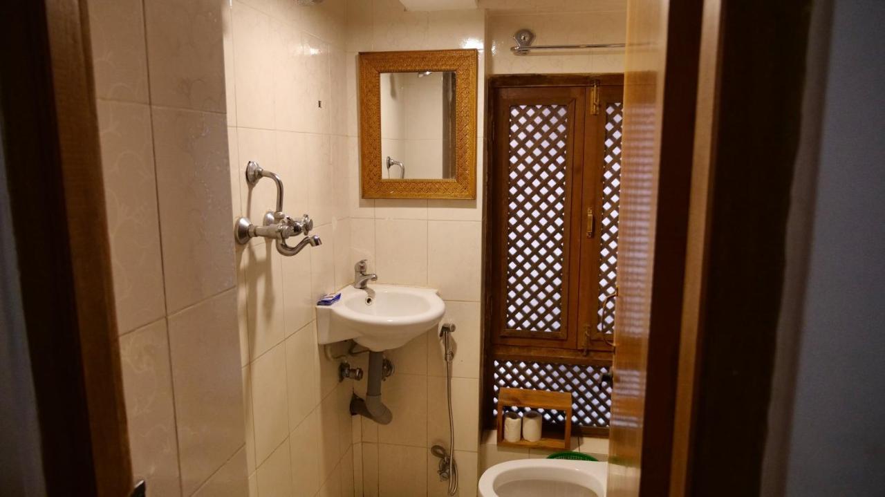 Sunny Guest House And Cafe Bhaktapur Ngoại thất bức ảnh