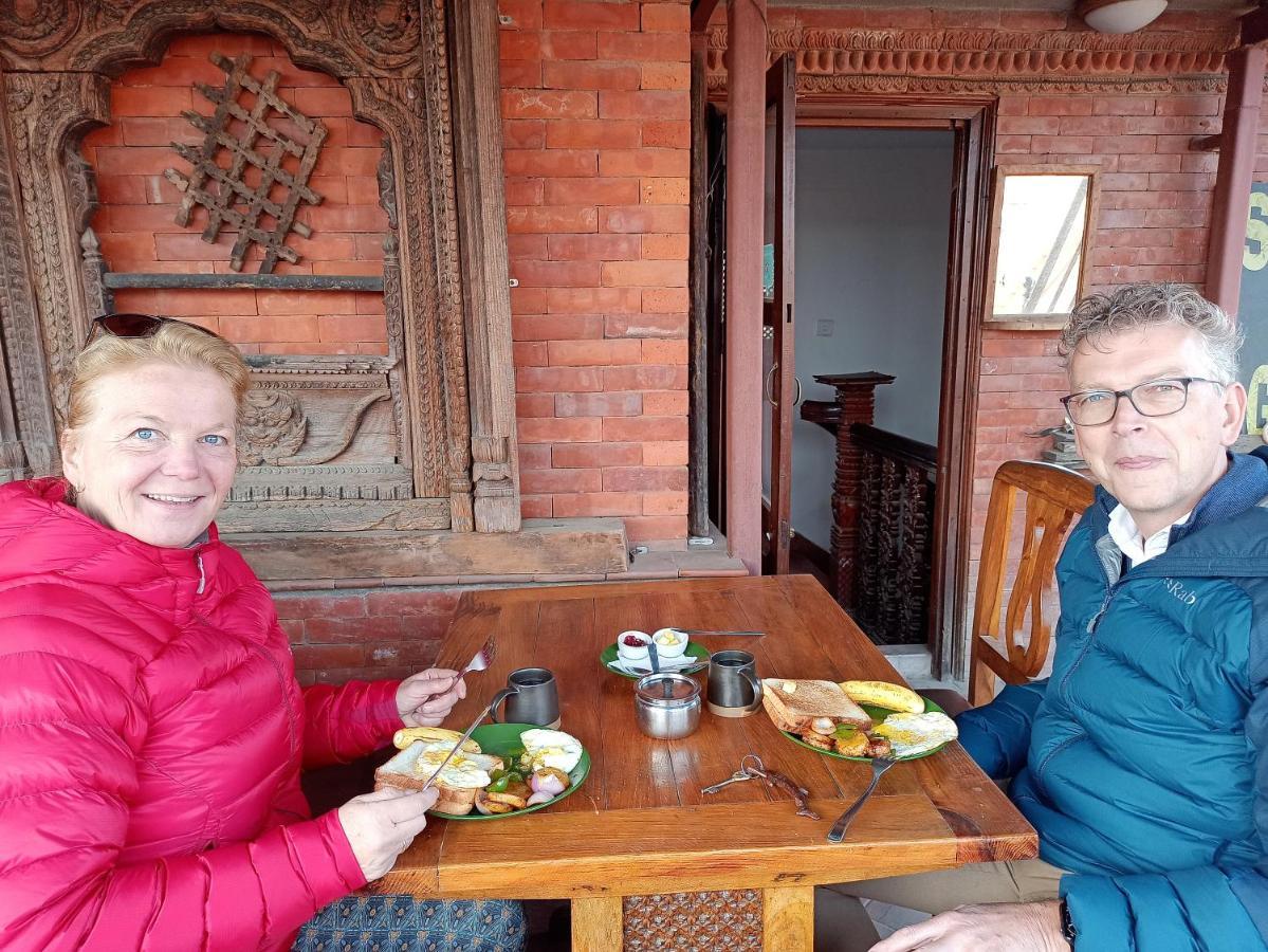 Sunny Guest House And Cafe Bhaktapur Ngoại thất bức ảnh
